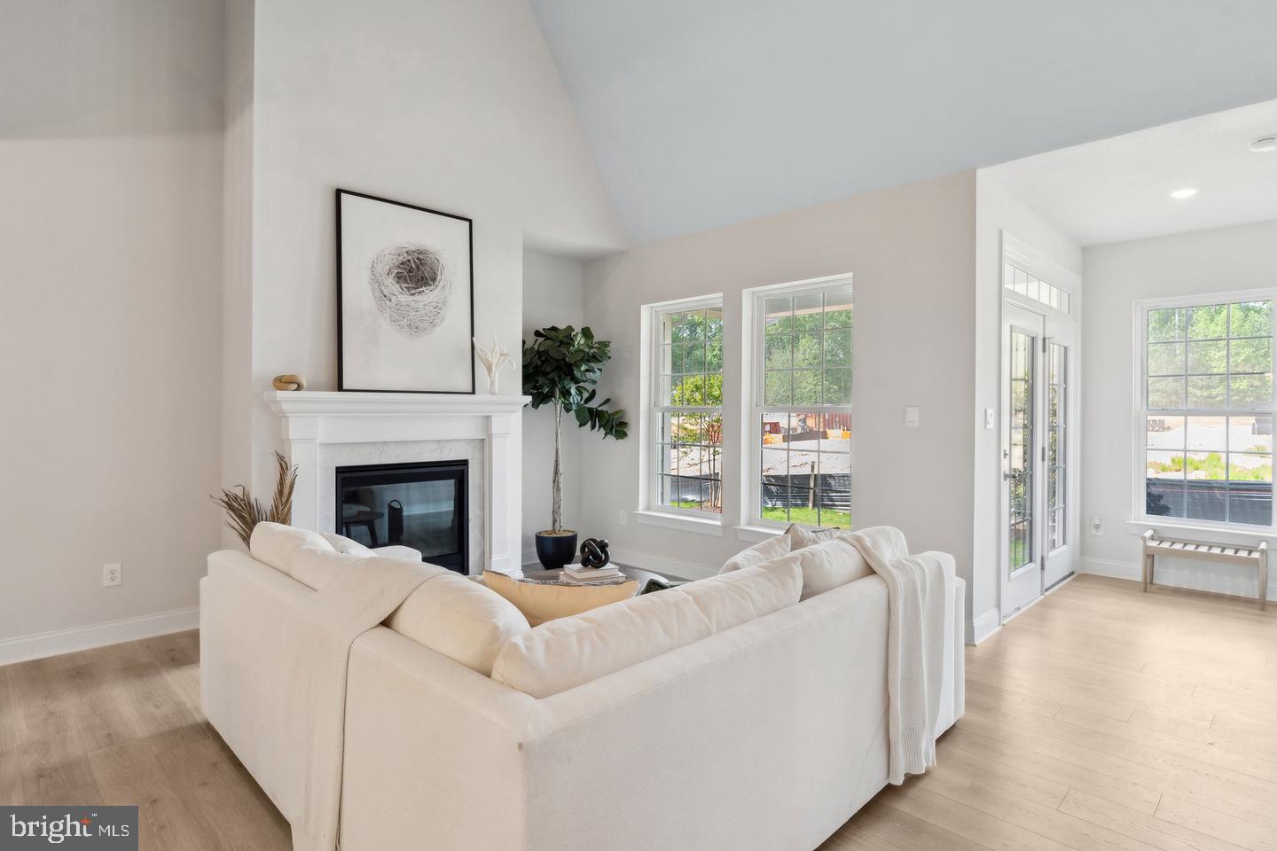 1328 Treviso Bay Property Photo 15