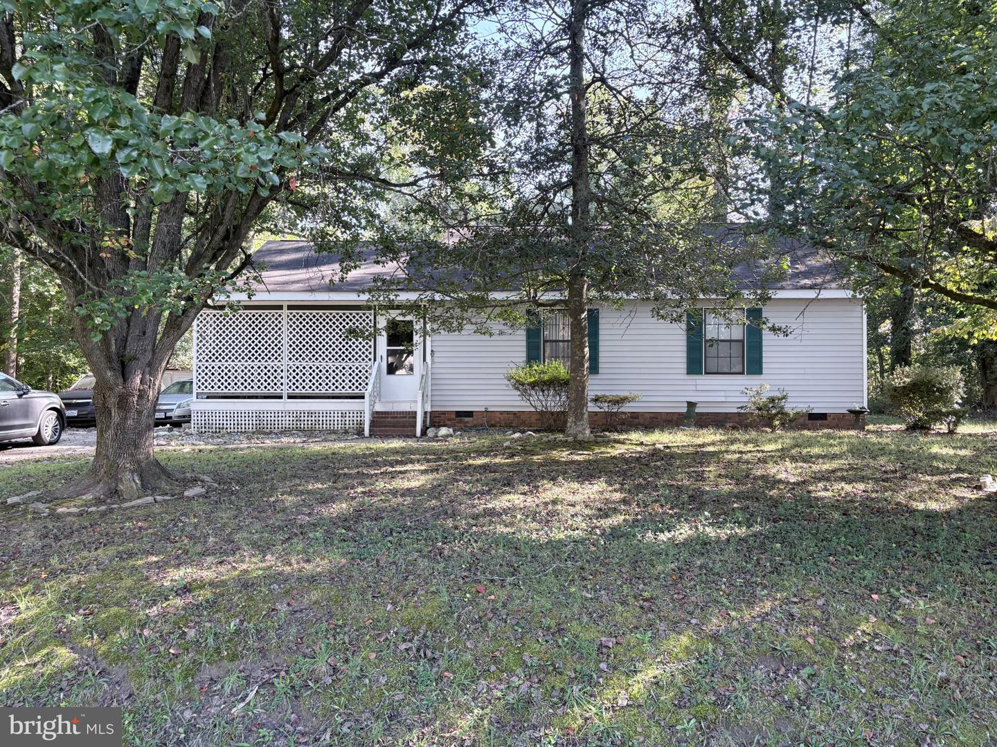 110 Woodside Dr Property Photo 1