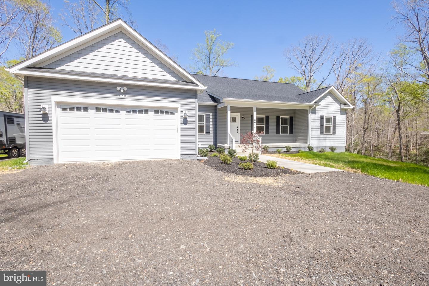 Lot 4 Windsor Dr. Property Photo 4
