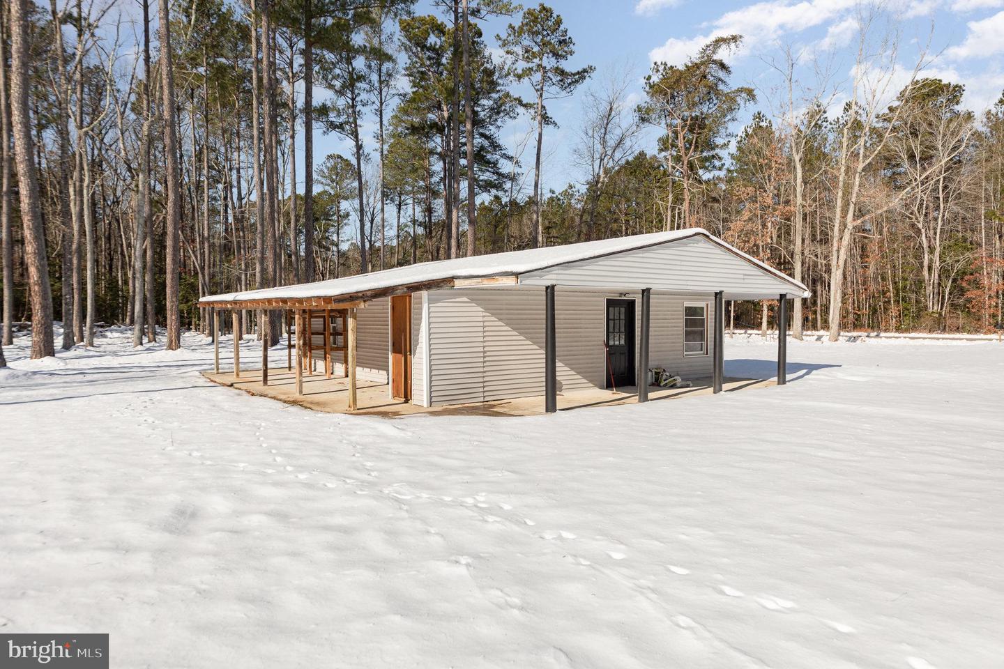 16028 Brickhouse Rd Property Photo 32