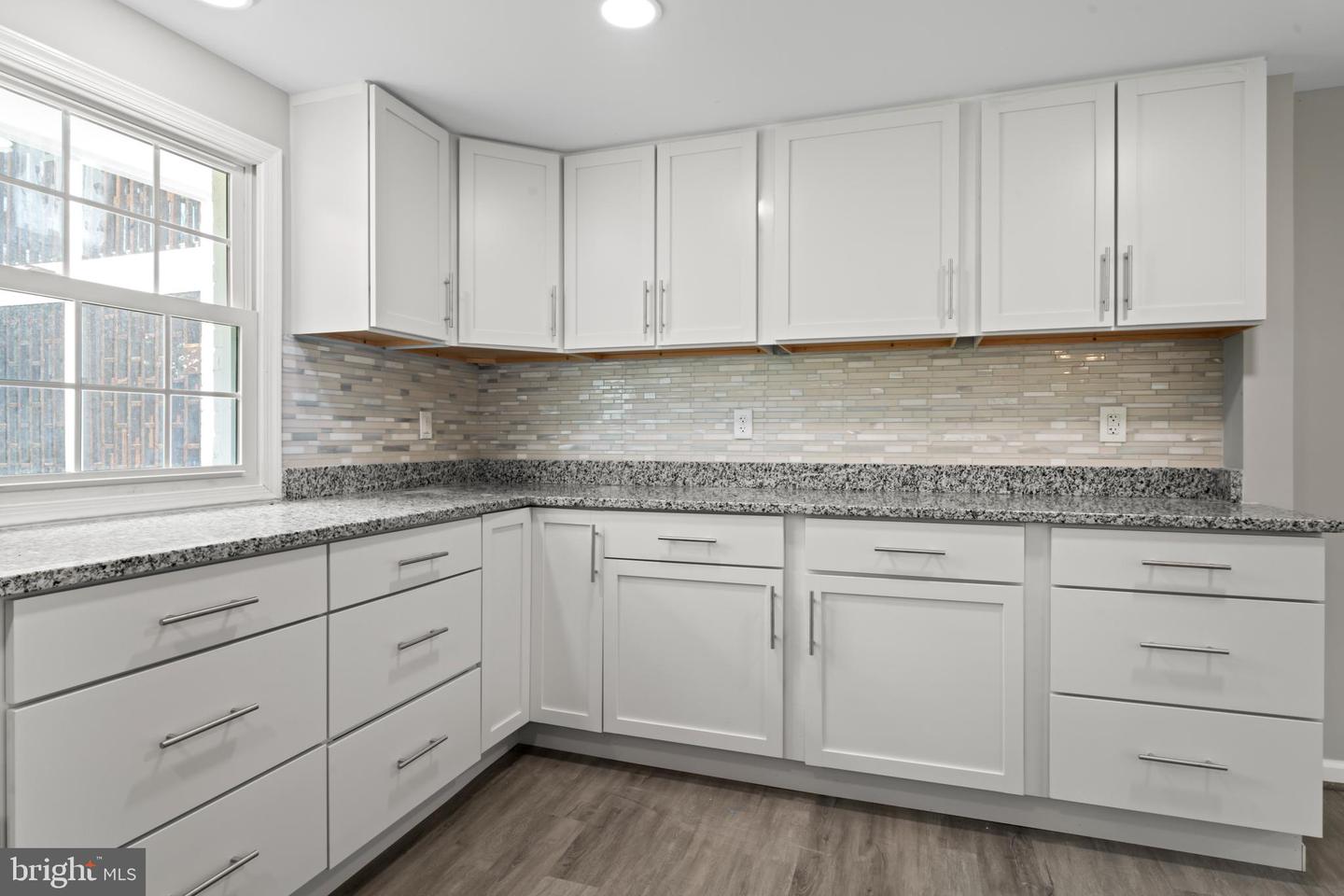 16028 Brickhouse Rd Property Photo 55