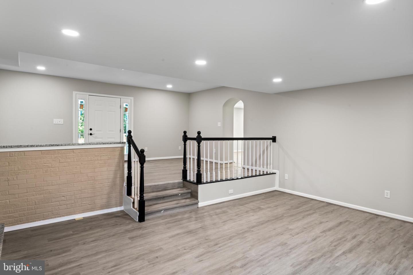 16028 Brickhouse Rd Property Photo 64