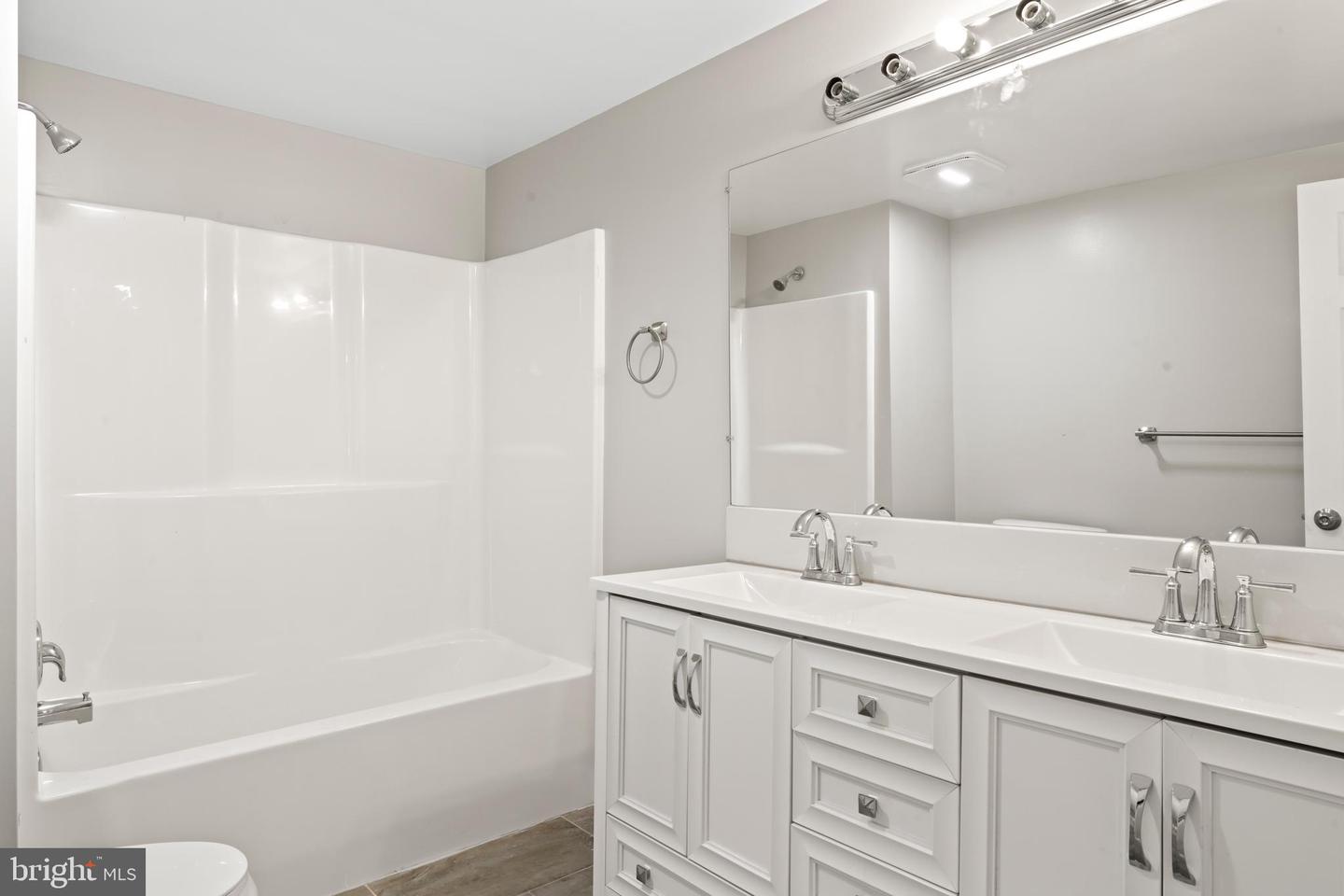 16028 Brickhouse Rd Property Photo 75