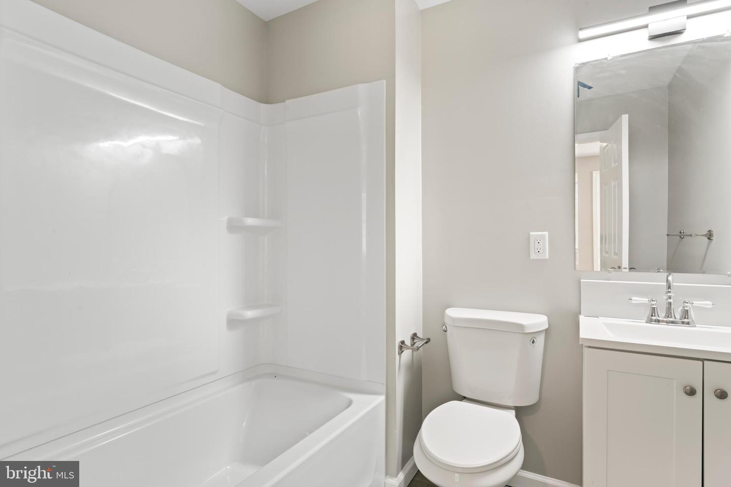 16028 Brickhouse Rd Property Photo 86