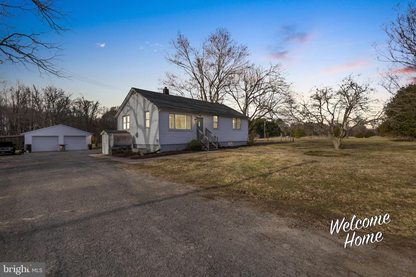 15174 Locust Pt Property Photo 1