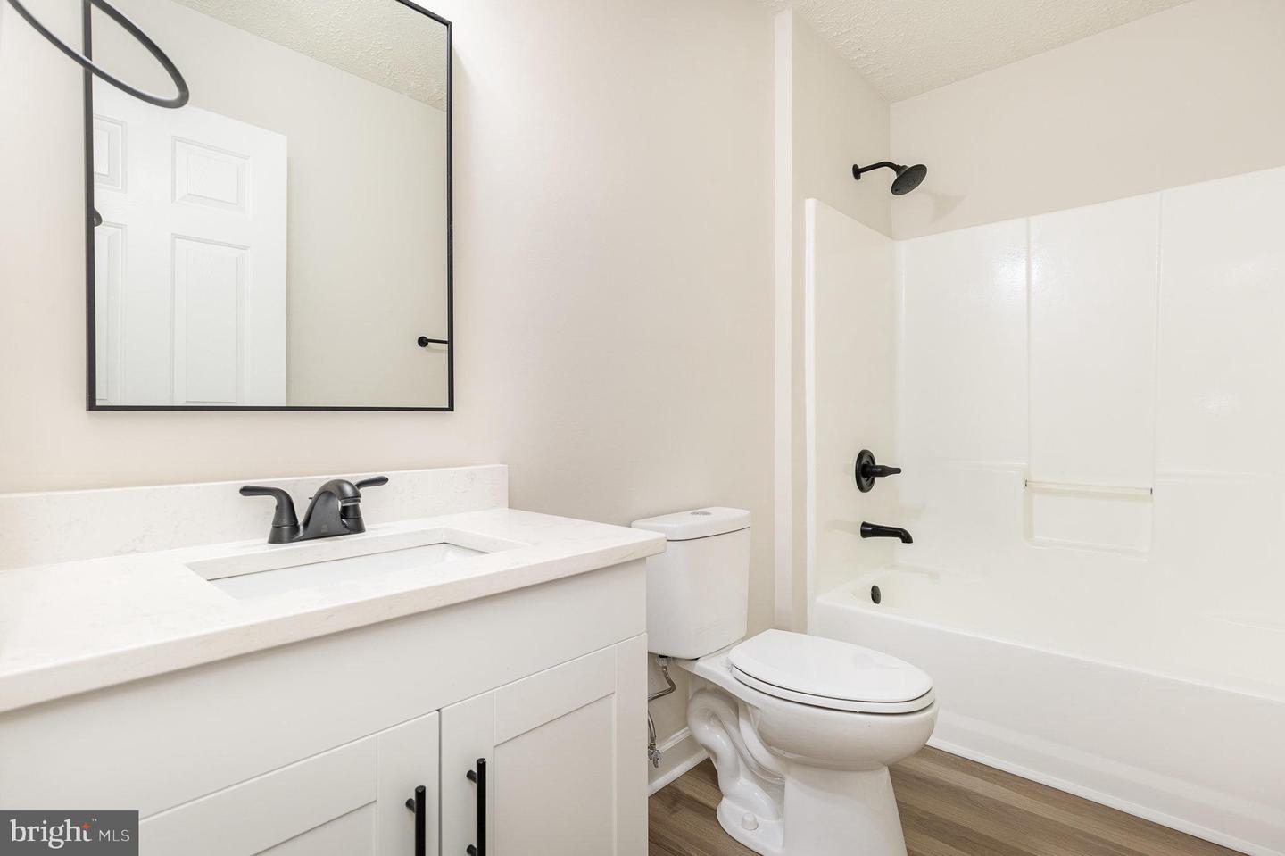 9076 Strawberry Hill Road Property Photo 19