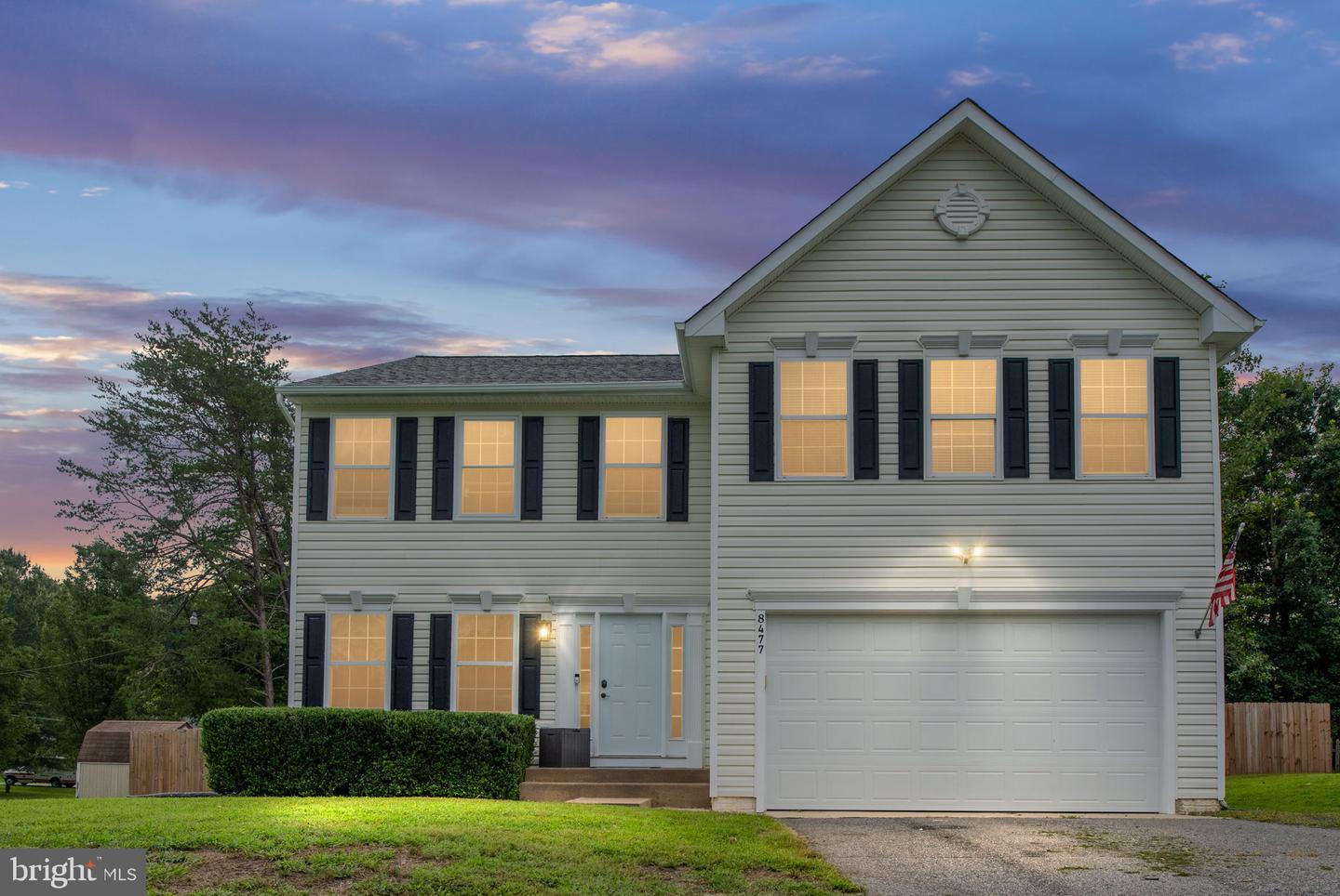 8477 Newton Ln Property Photo 1