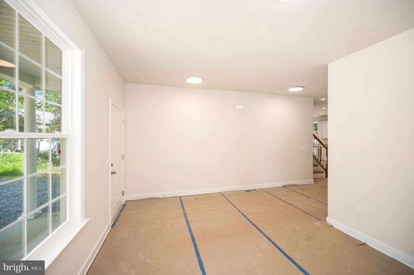 6077 Hamlin Cir Property Photo 11