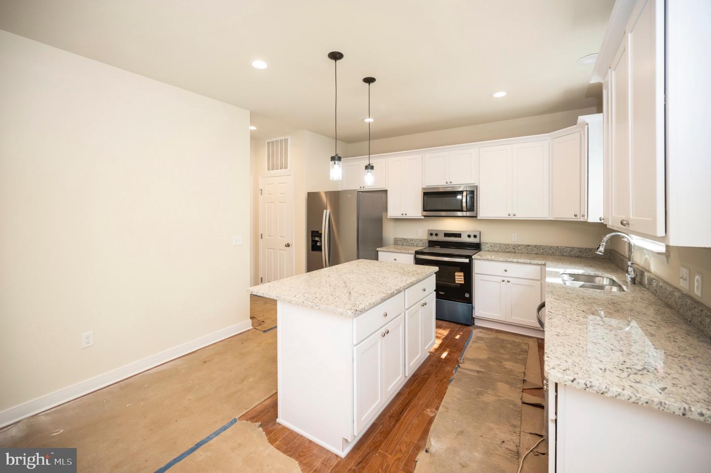 6077 Hamlin Cir Property Photo 20