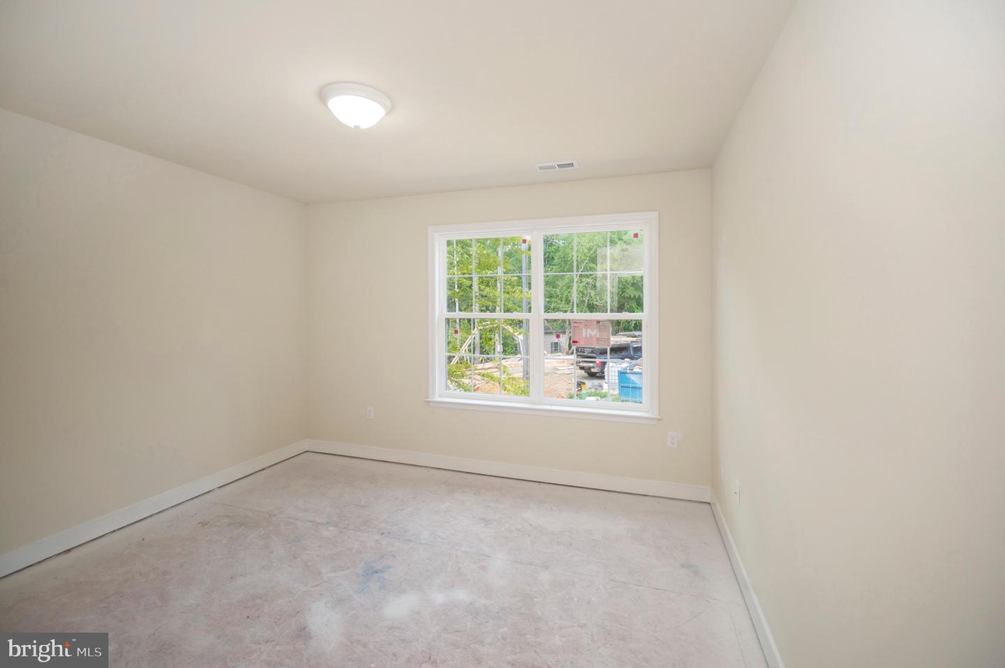6077 Hamlin Cir Property Photo 39