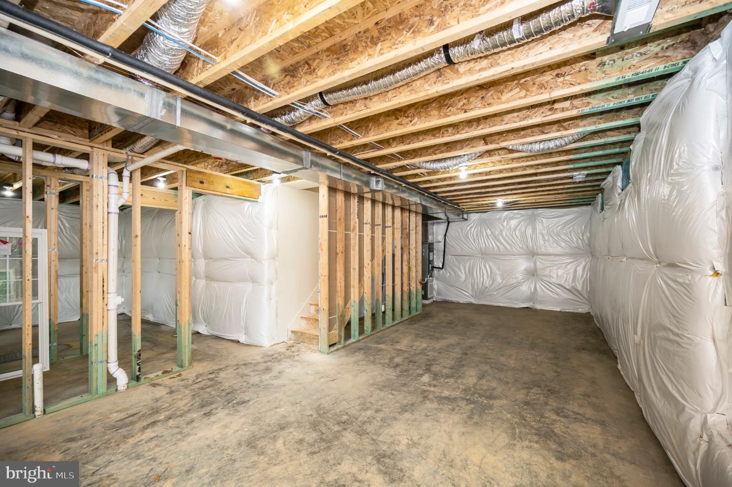 6077 Hamlin Cir Property Photo 44