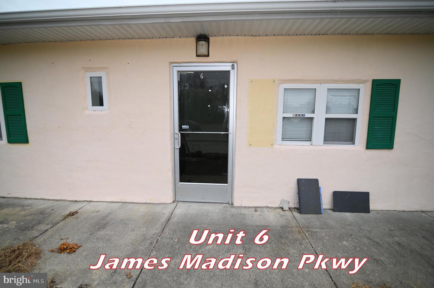 12302 James Madison Pkwy #6 Property Photo 3
