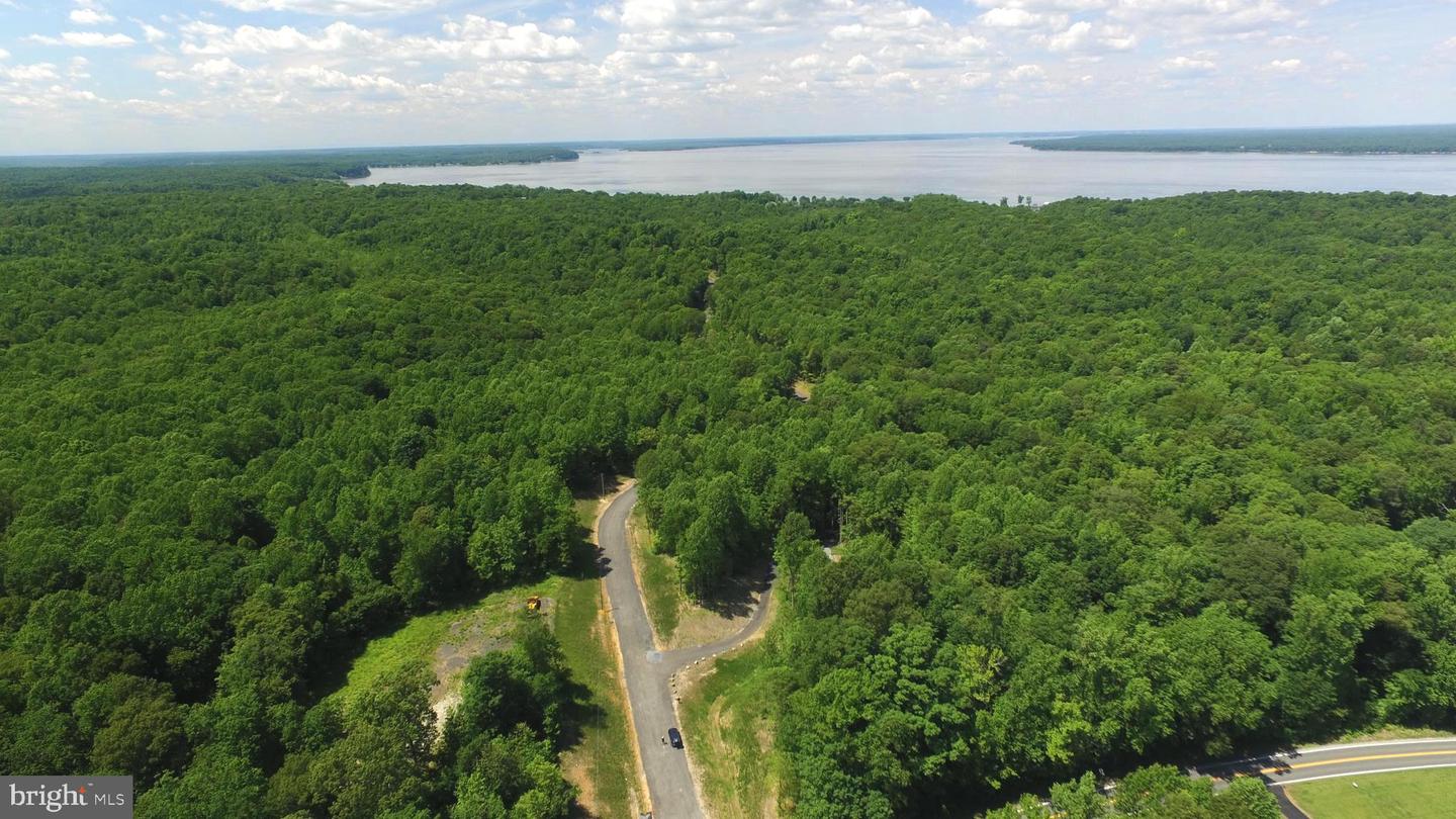 Lot 10 Potomac Landing Dr Property Photo 1