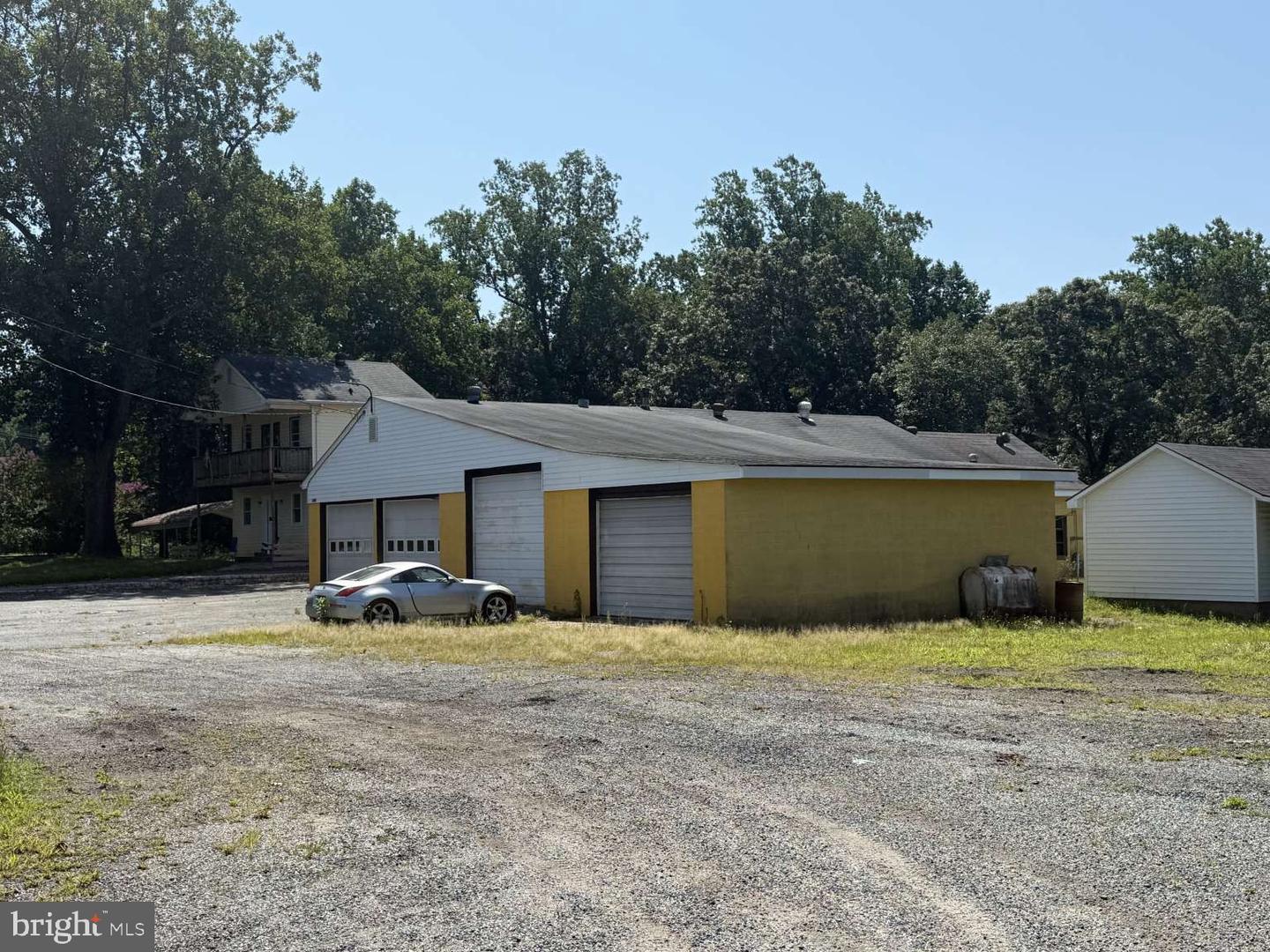 9028 Saint Anthonys Rd Property Photo 5