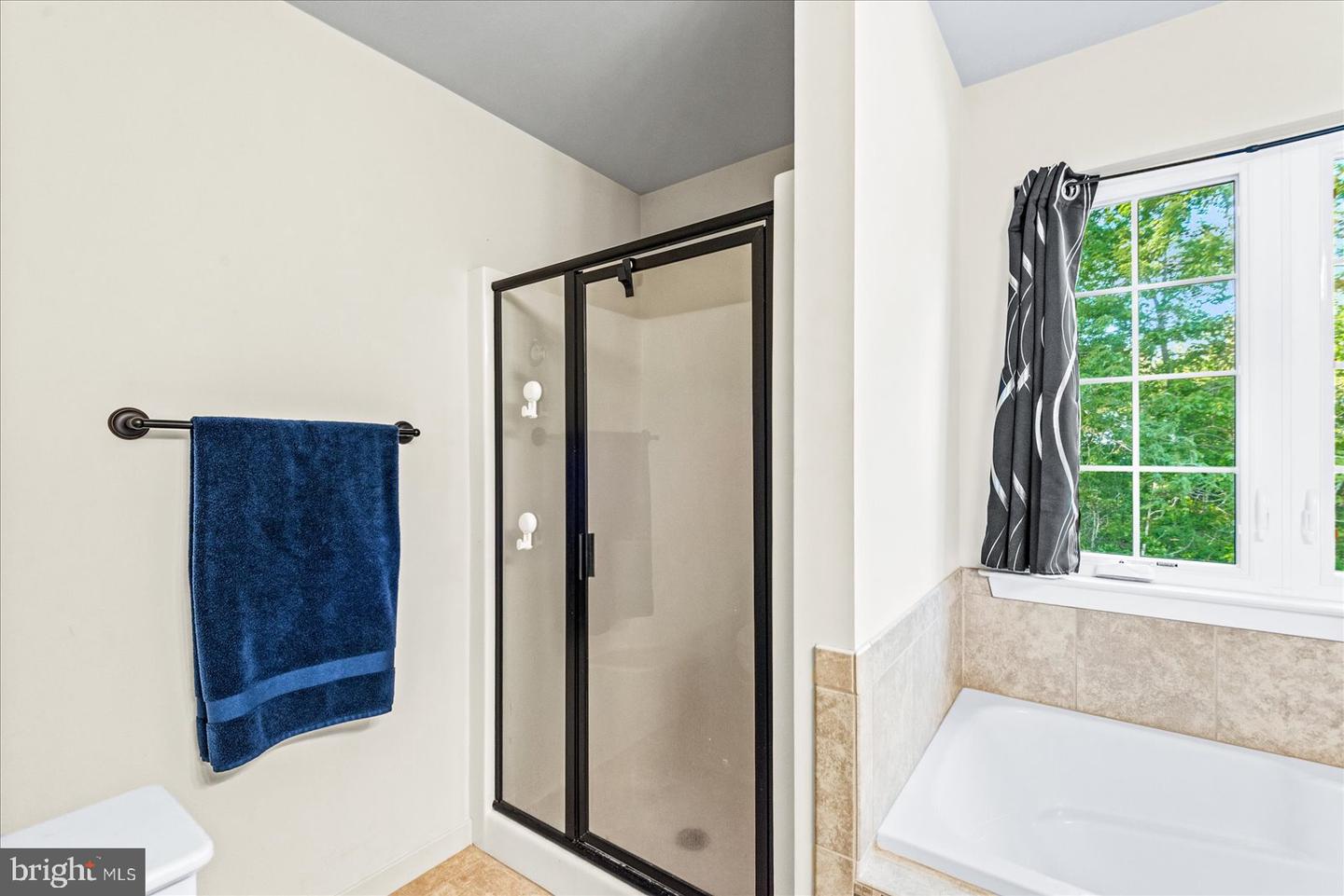 6731 Ginseng Ln Property Photo 28