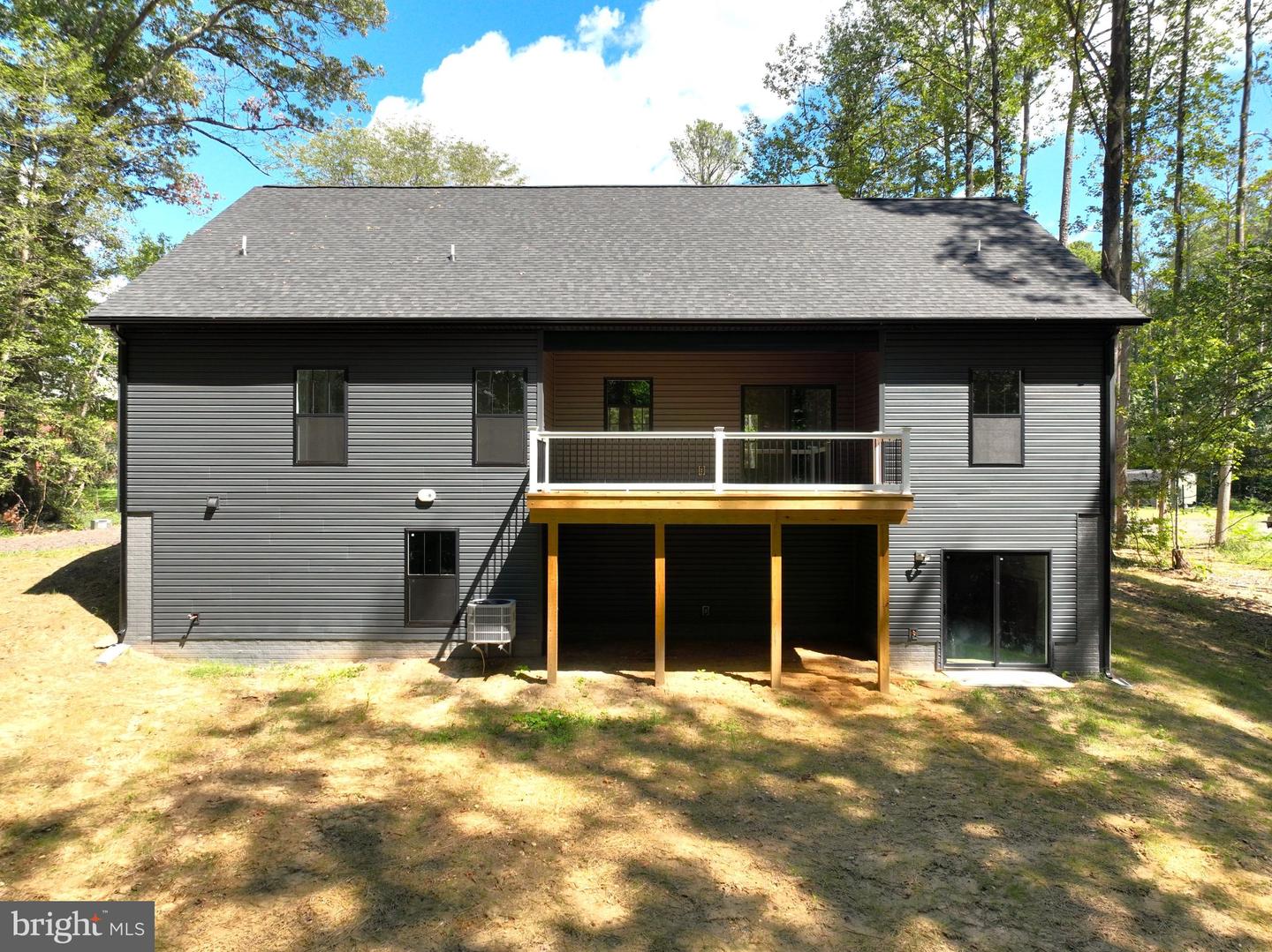 8138 Windsor Dr. Property Photo 40