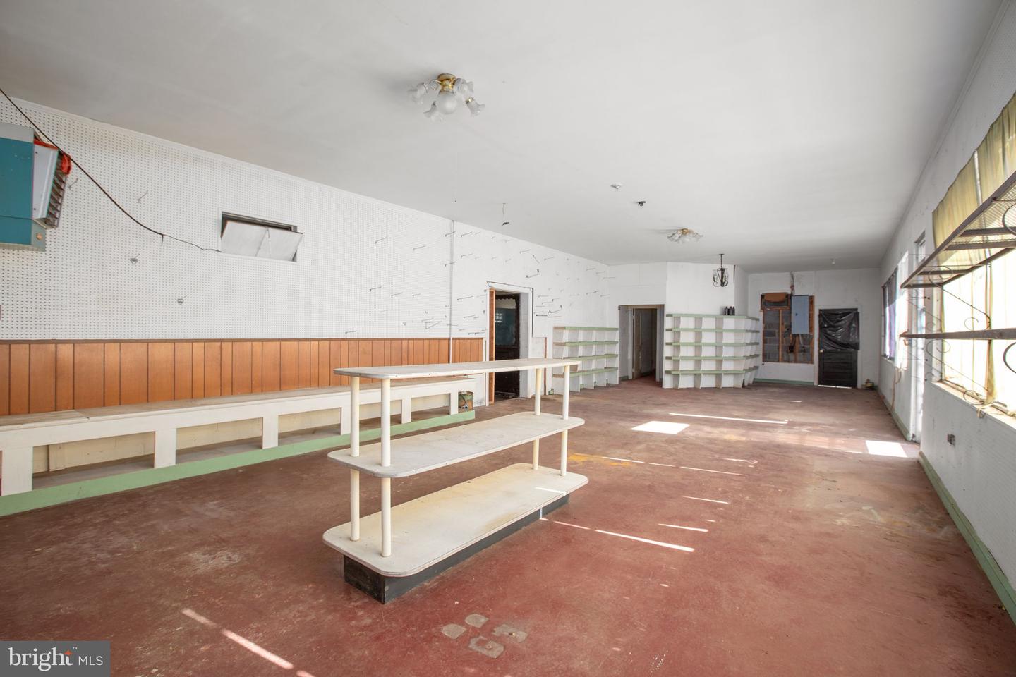 8294 And 8286 James Madison Pkwy Property Photo 15
