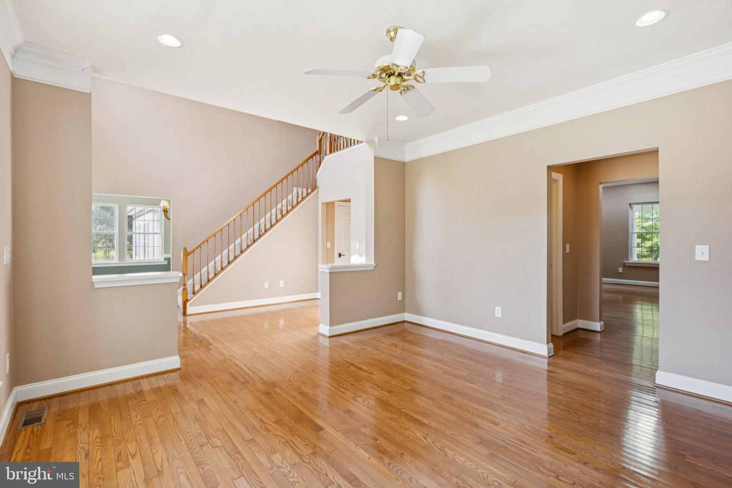 8612 Sandy Beach Ln Property Photo 21