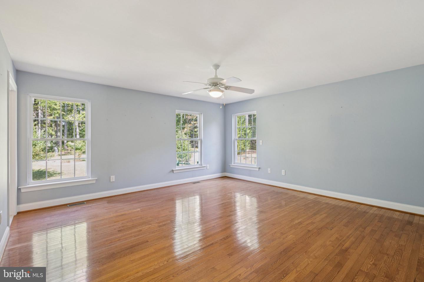 8612 Sandy Beach Ln Property Photo 29