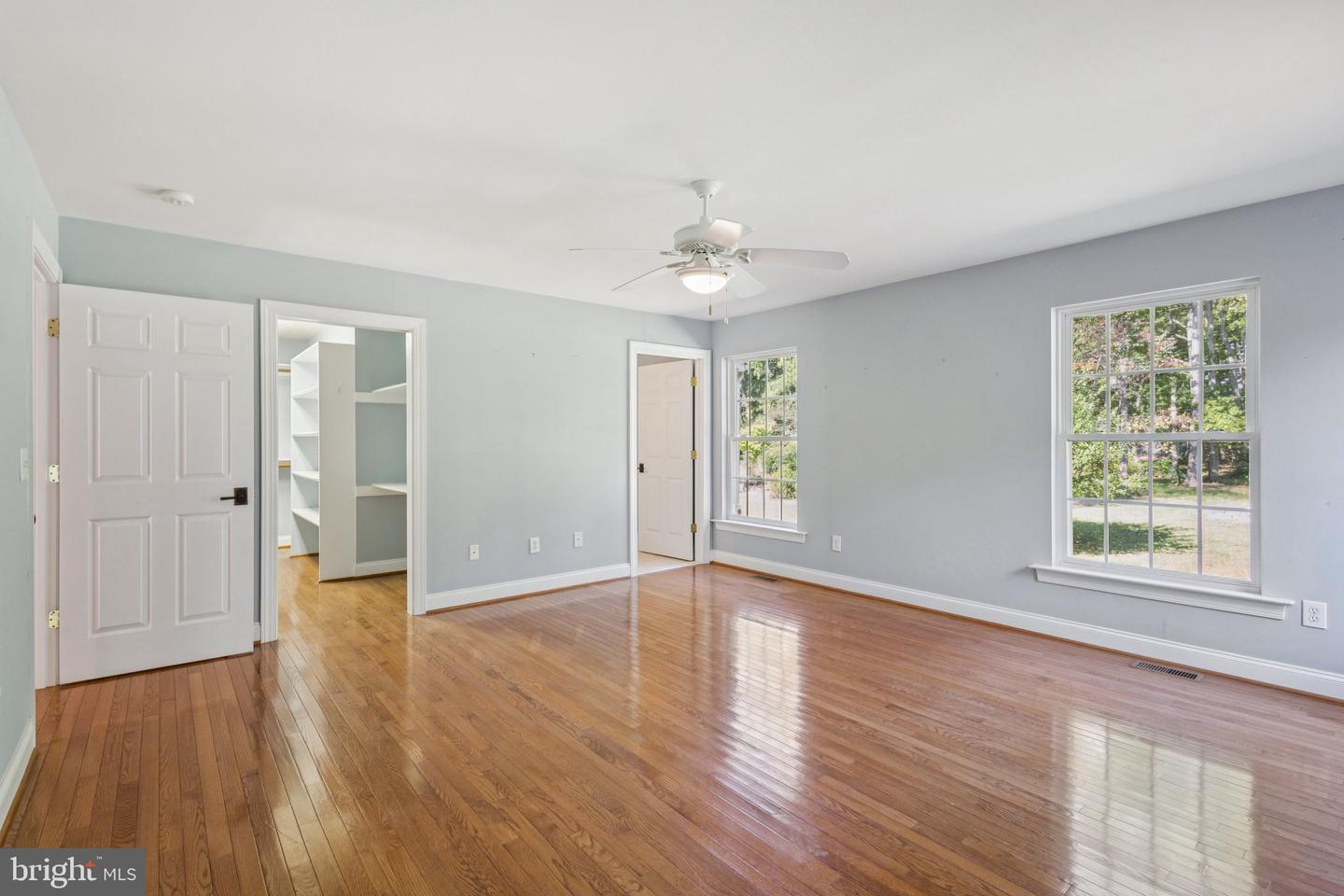 8612 Sandy Beach Ln Property Photo 31