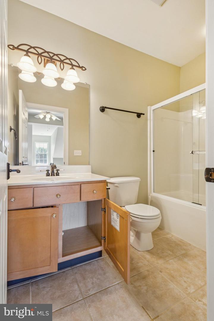 8612 Sandy Beach Ln Property Photo 50