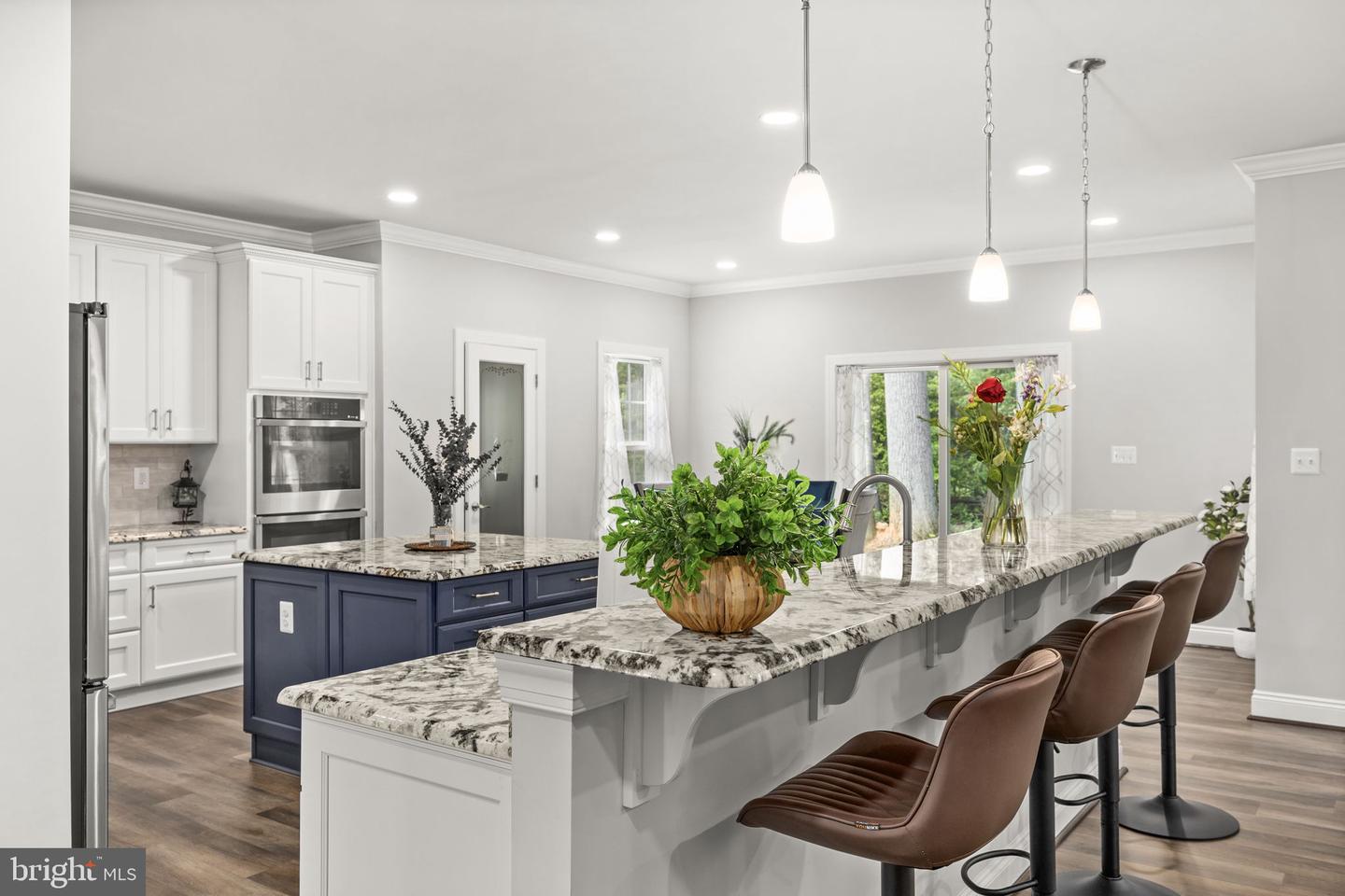10776 Wisteria Ln Property Photo 2