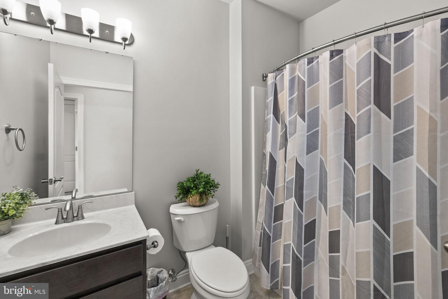 10776 Wisteria Ln Property Photo 24