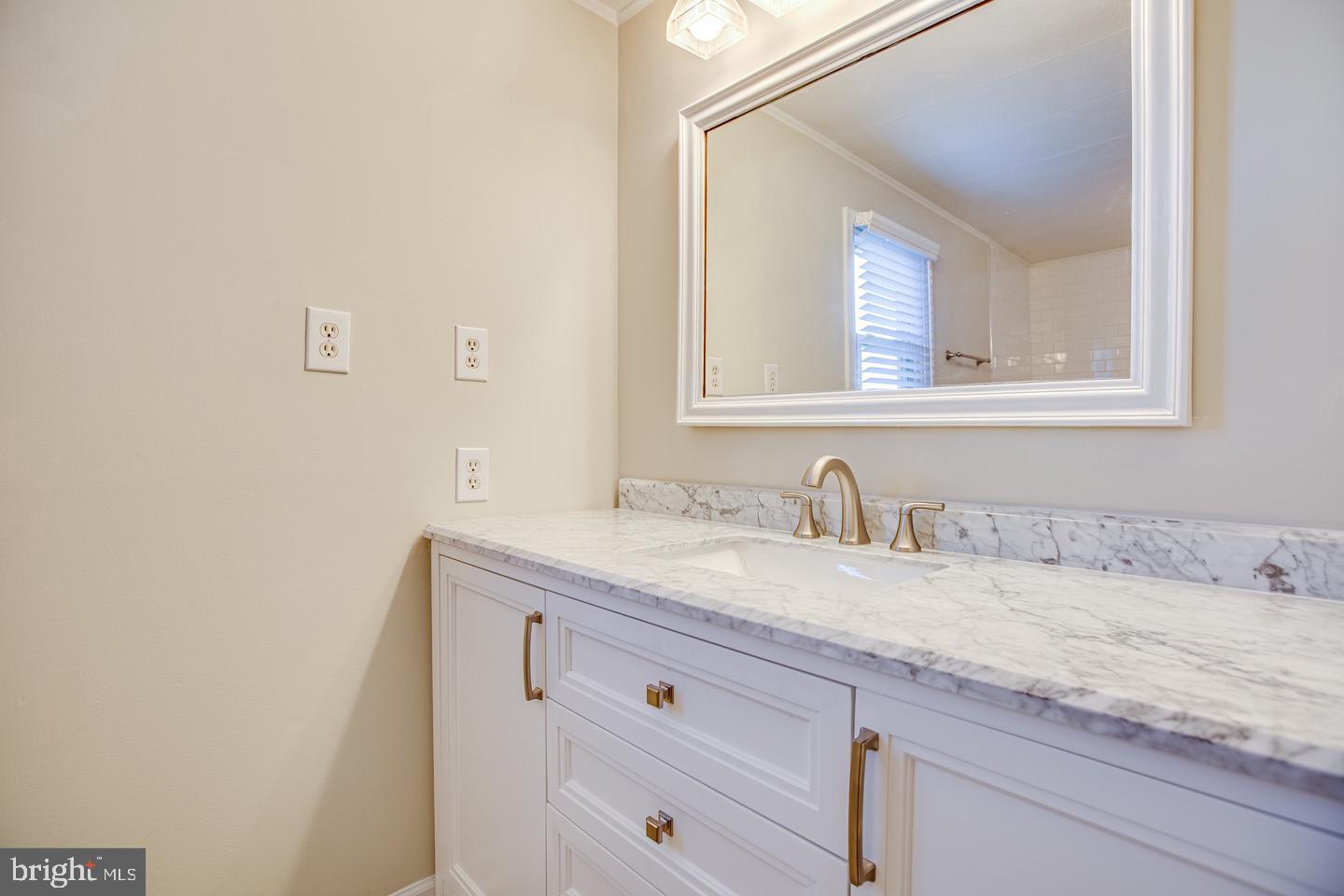 6181 3rd St Property Photo 16