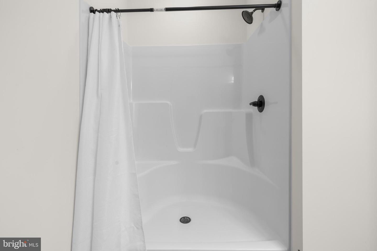 8641 Sandy Beach Ln Property Photo 33