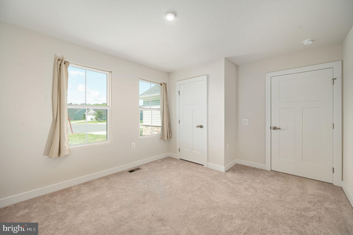 7106 Bagpipe Ln Property Photo 12