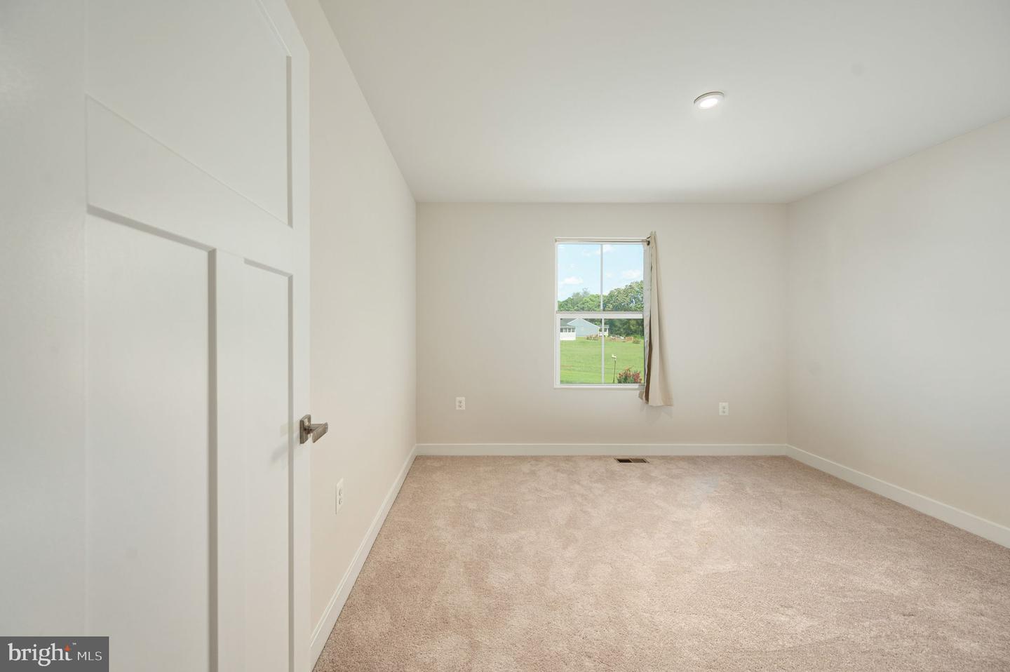 7106 Bagpipe Ln Property Photo 20