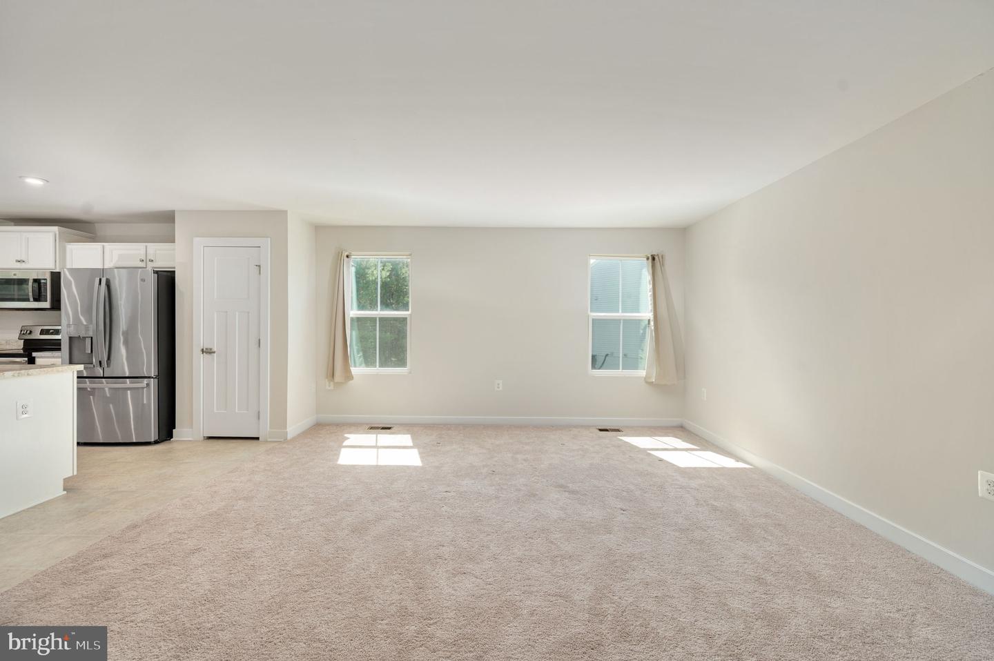 7106 Bagpipe Ln Property Photo 25