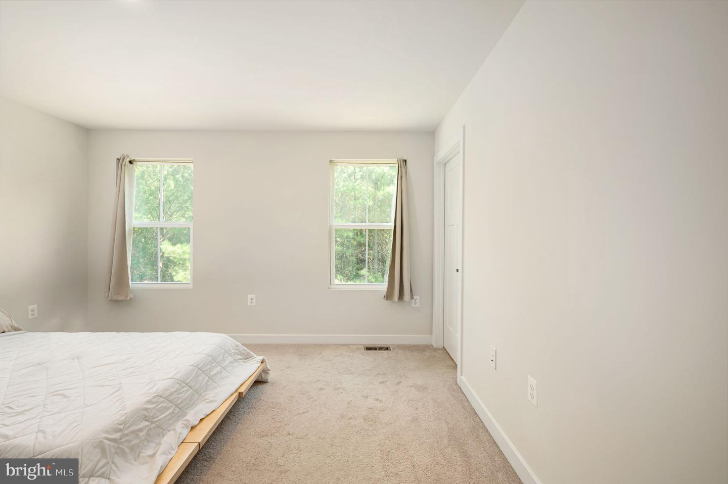 7106 Bagpipe Ln Property Photo 30