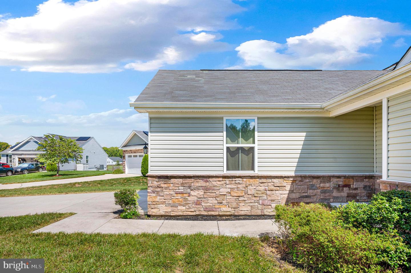 7106 Bagpipe Ln Property Photo 51