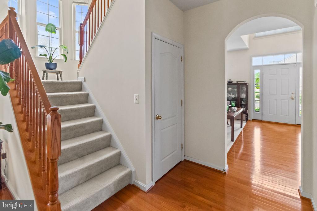 17088 Windward Ln Property Photo 6
