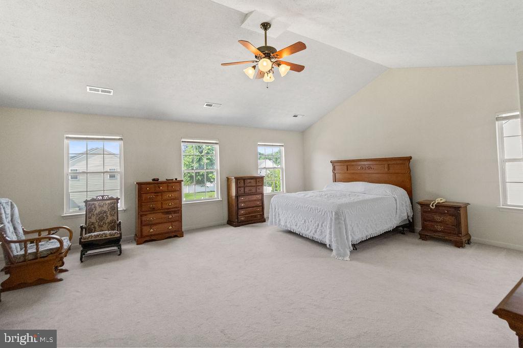 17088 Windward Ln Property Photo 19