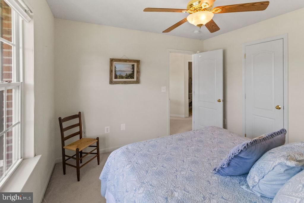 17088 Windward Ln Property Photo 32