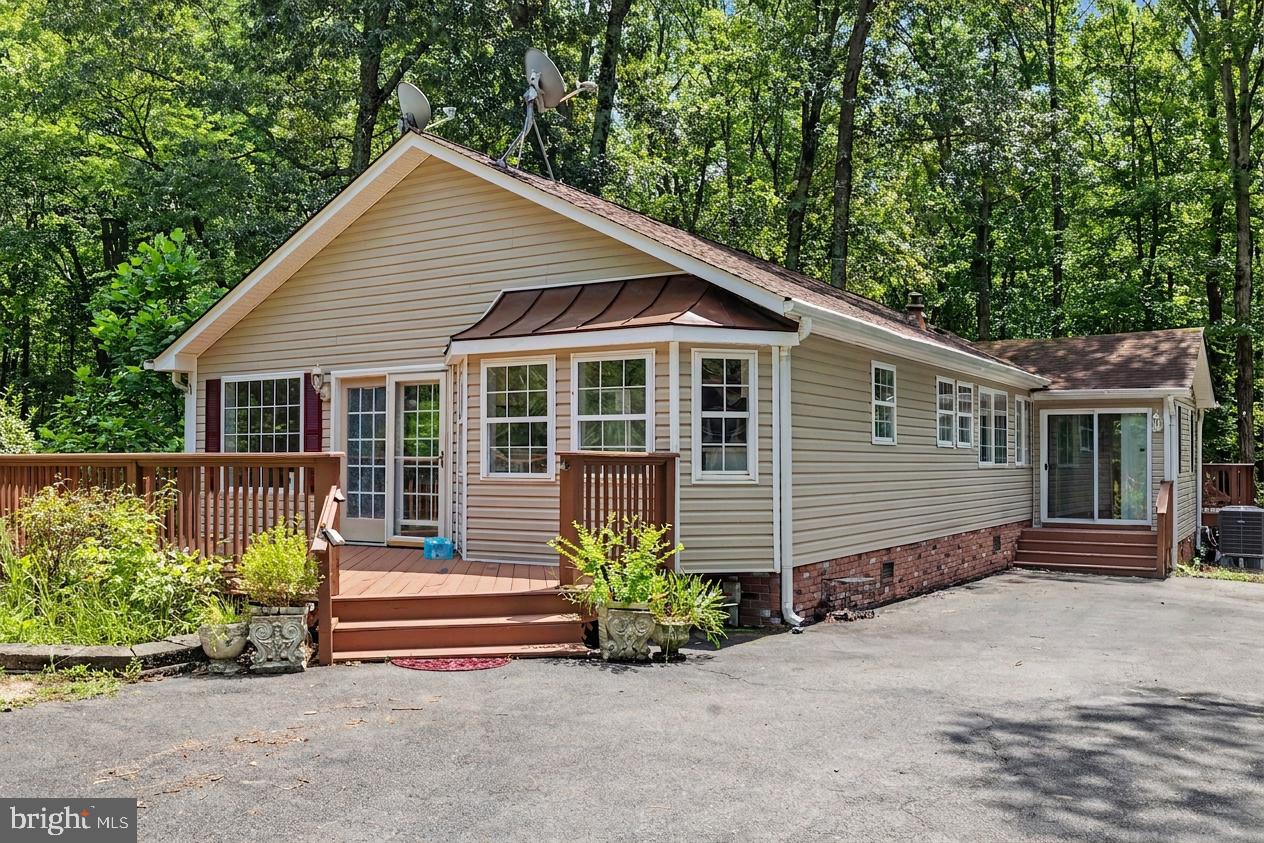 4693 Turkey Acres Rd Property Photo 1