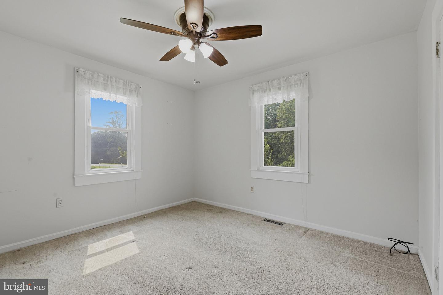 2137 Belvedere Dr Property Photo 23