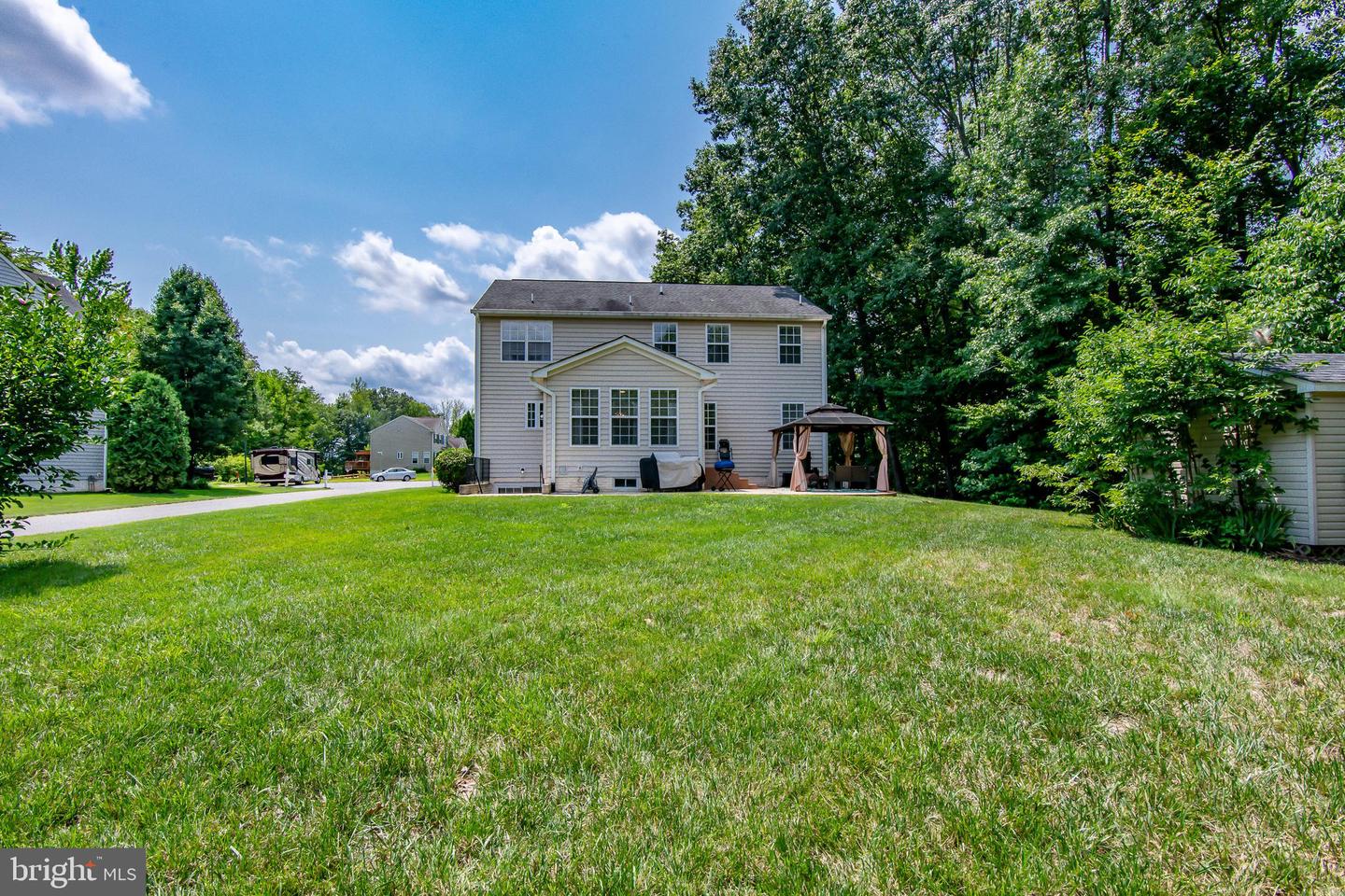 6245 Hawser Dr Property Photo 6