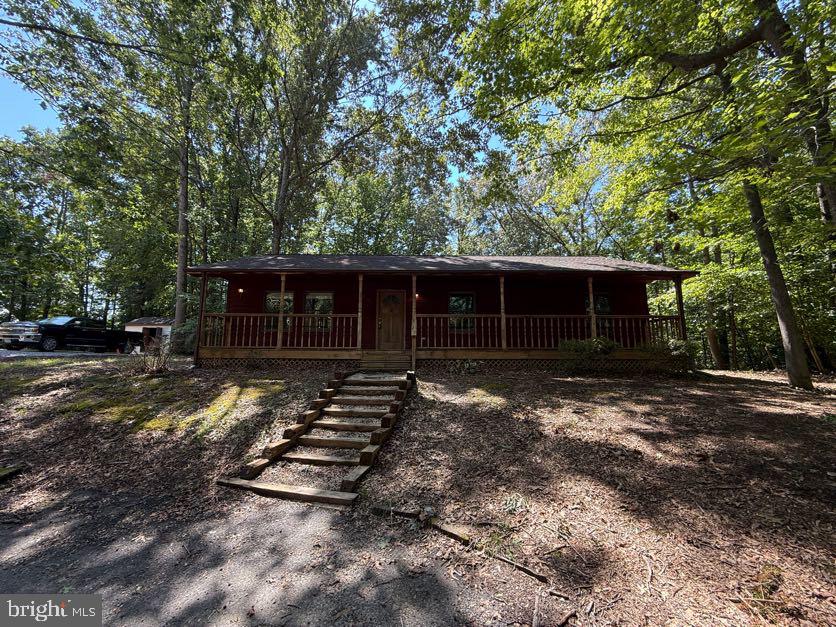 8302 Delegate Dr Property Photo 1