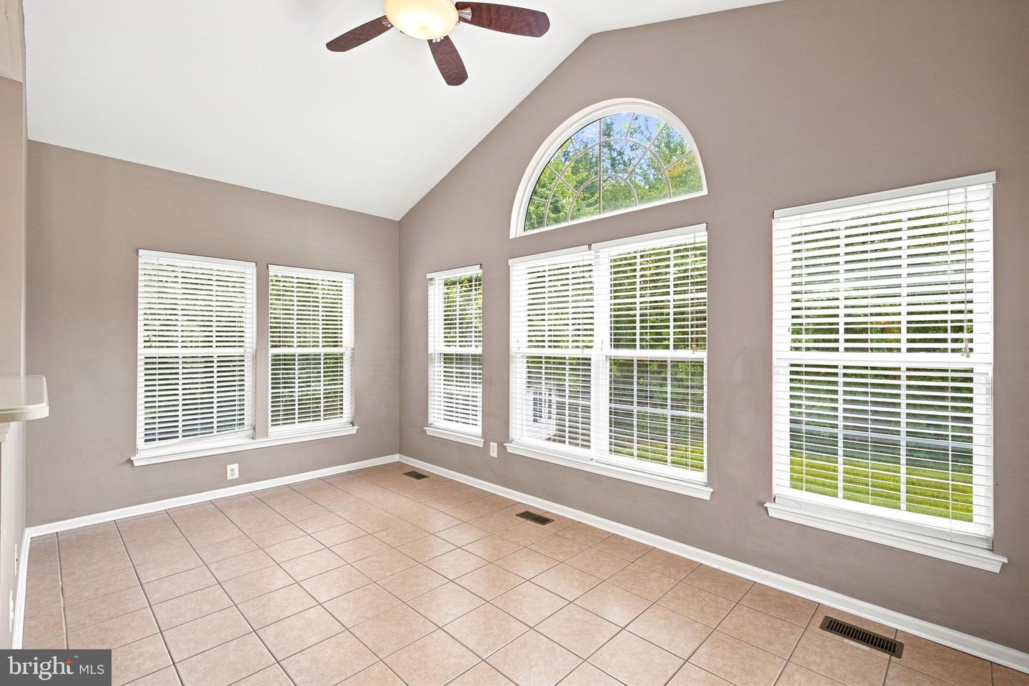 5972 Parsons Ln Property Photo 11