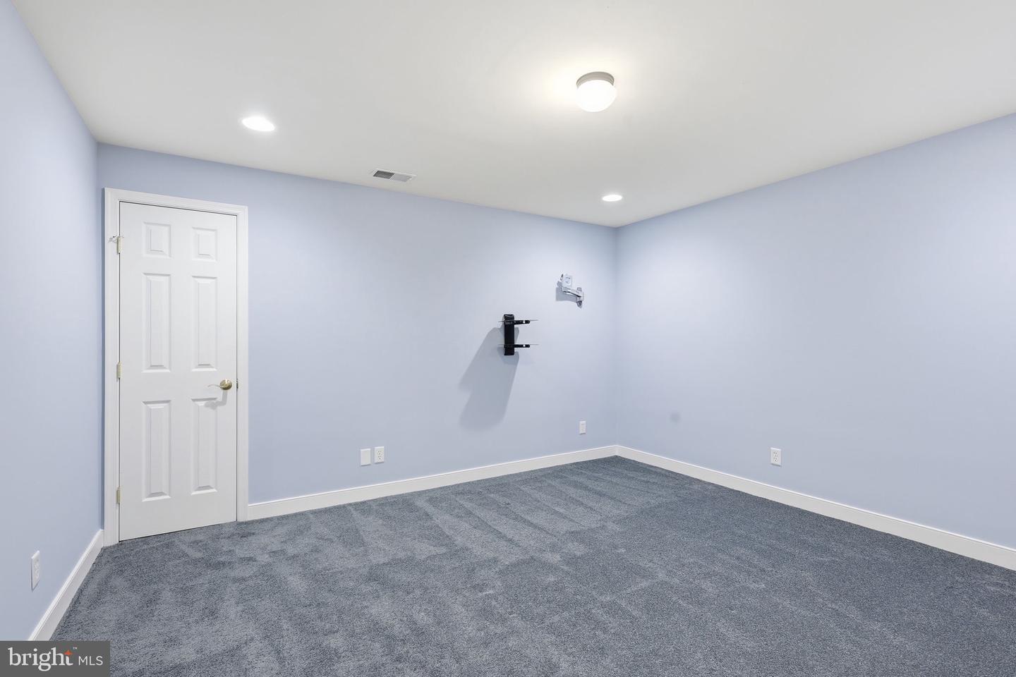 4397 Chatham Dr Property Photo 35