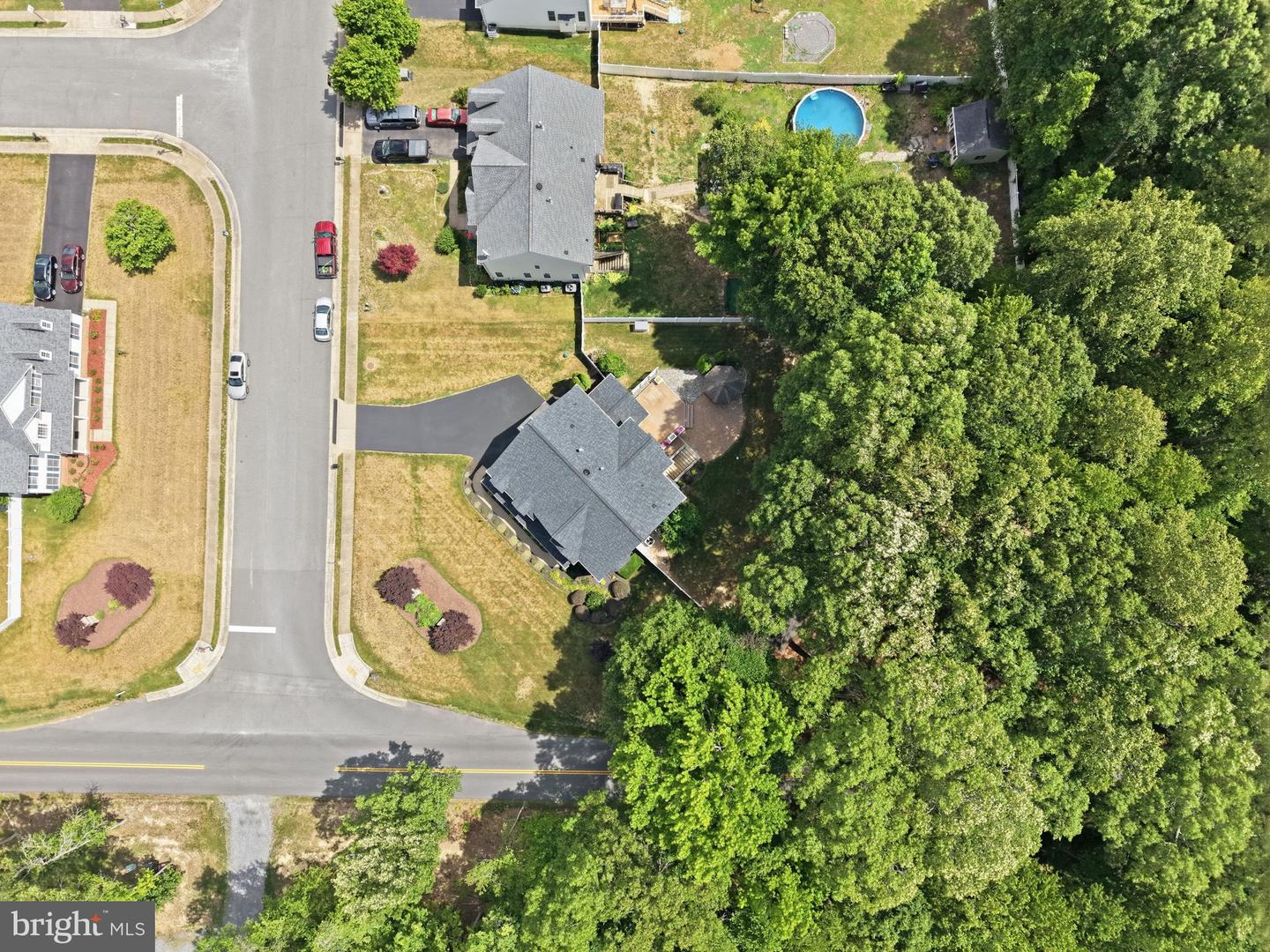 4397 Chatham Dr Property Photo 43