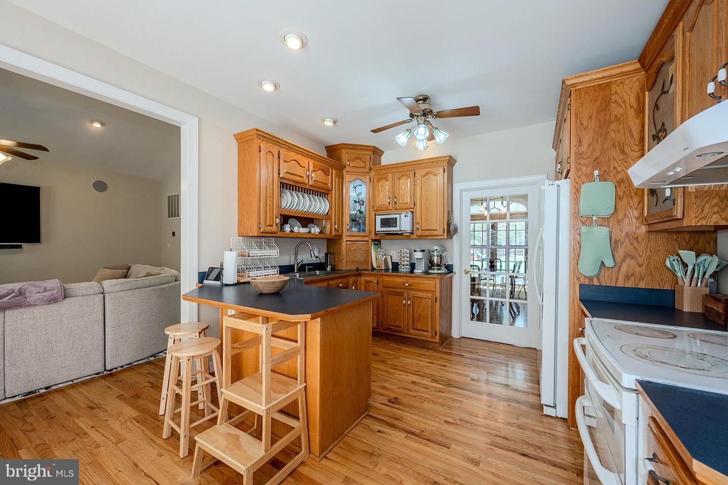 18224 Green Blvd Property Photo 16
