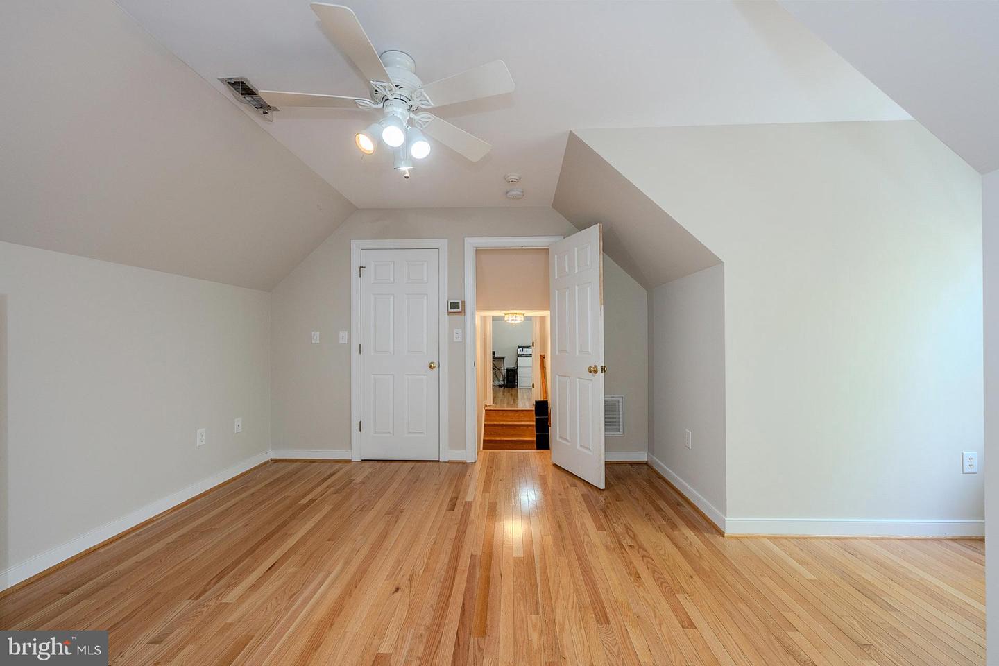 18224 Green Blvd Property Photo 31