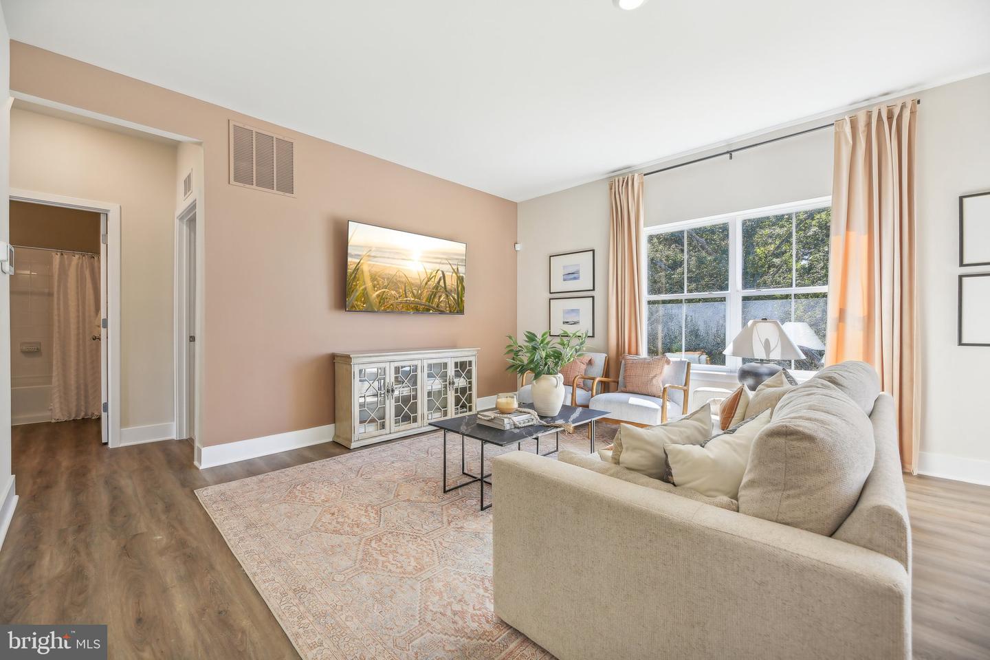3729 Sierra Xing Property Photo 4