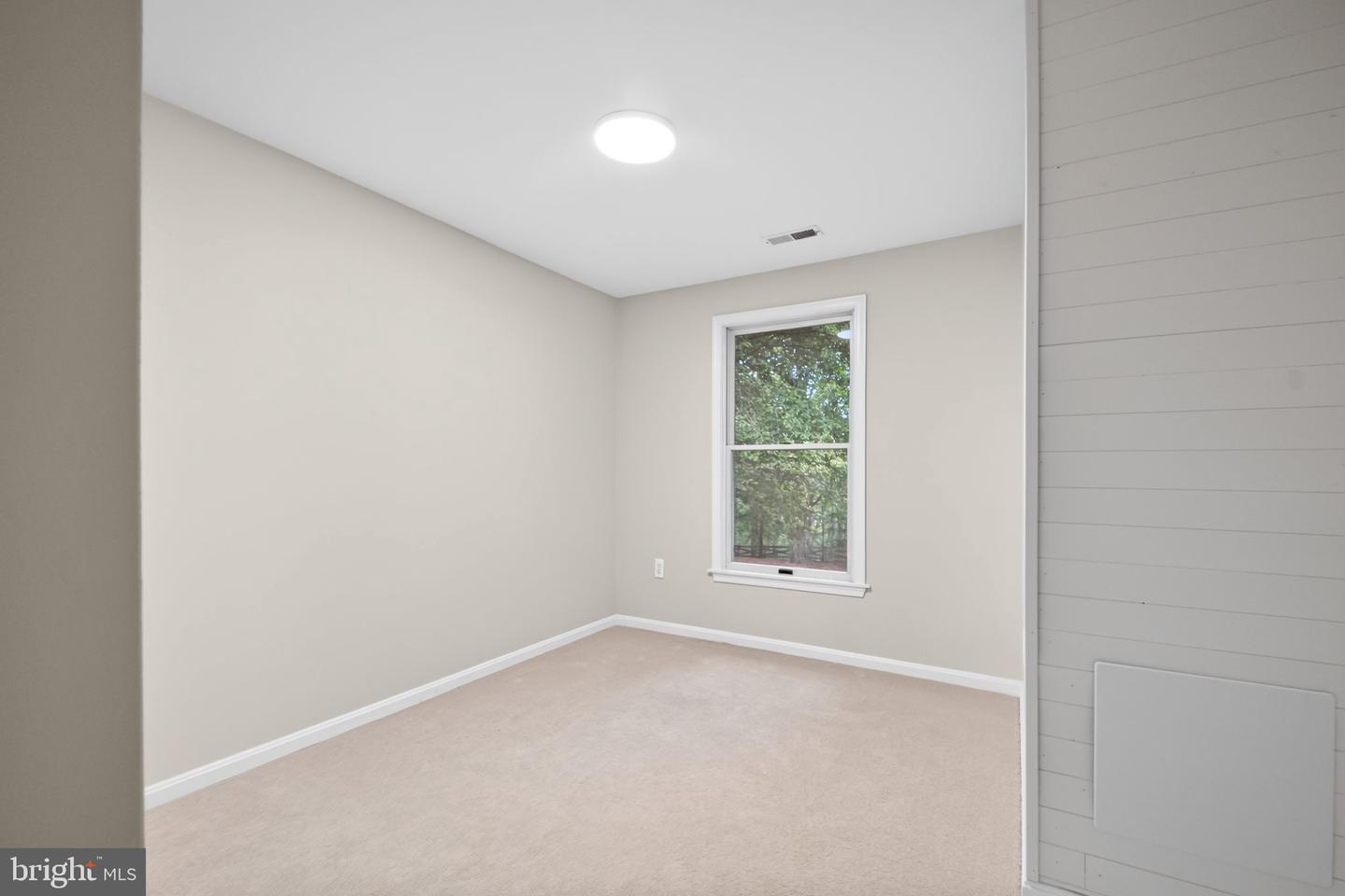 12219 Ward Rd Property Photo 22