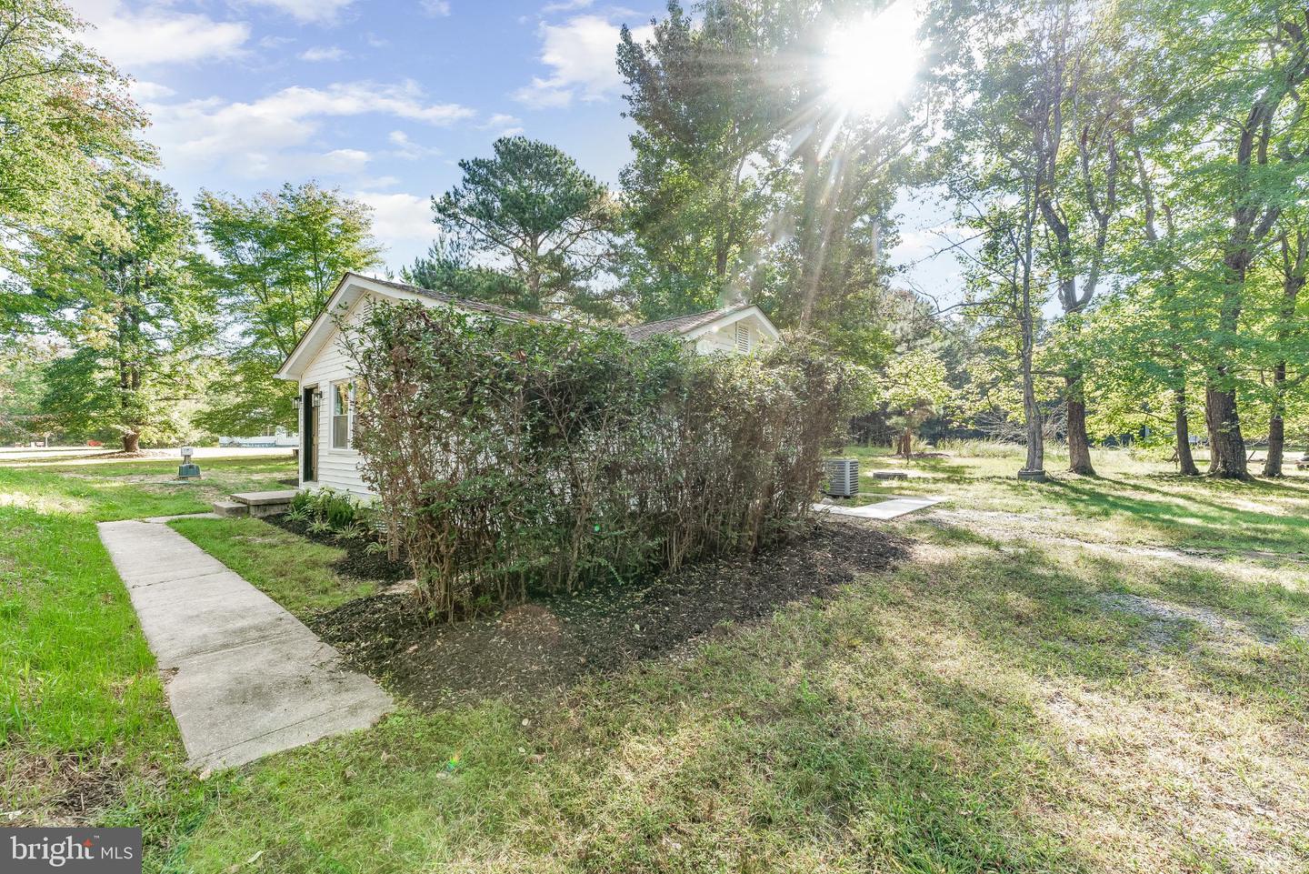 2159 Mathias Point Rd Property Photo 28