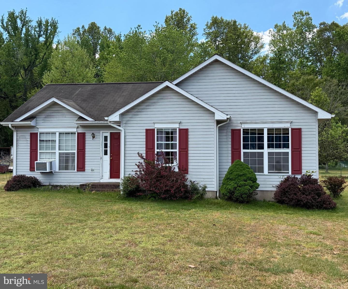 9804 Mohawk Dr Property Photo 1